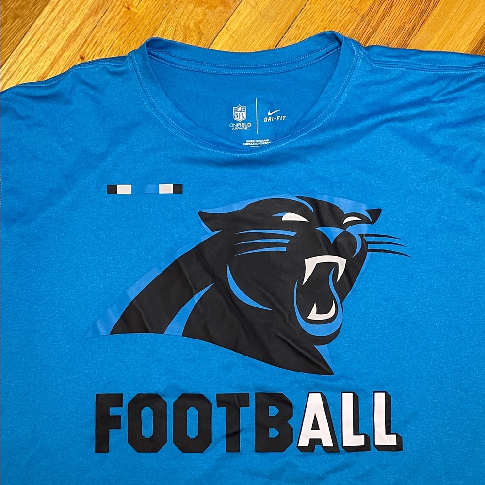 ⭐️NWOT NFL Carolina Panthers NIKE Dri-fit Blue Football Tee with Team Logo